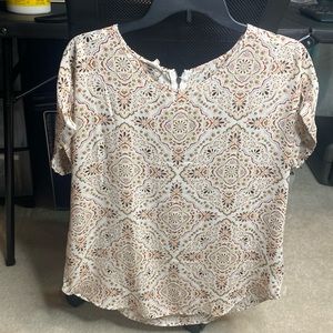 Maurices shirt with zip detail in back size small